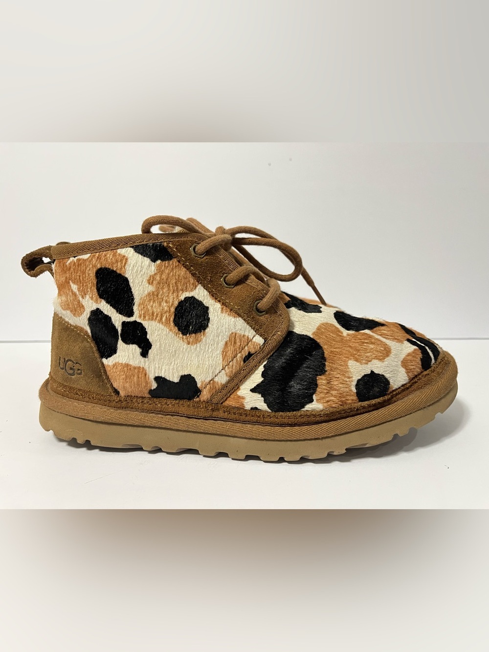 UGG NEUMEL COW PRINT CHESTNUT SUEDE SHEEPSKIN ANKLE WOMEN'S BOOTS SIZE US 8